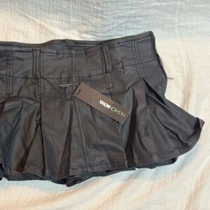 Fashion Nova Black Pleated Mini Skirt